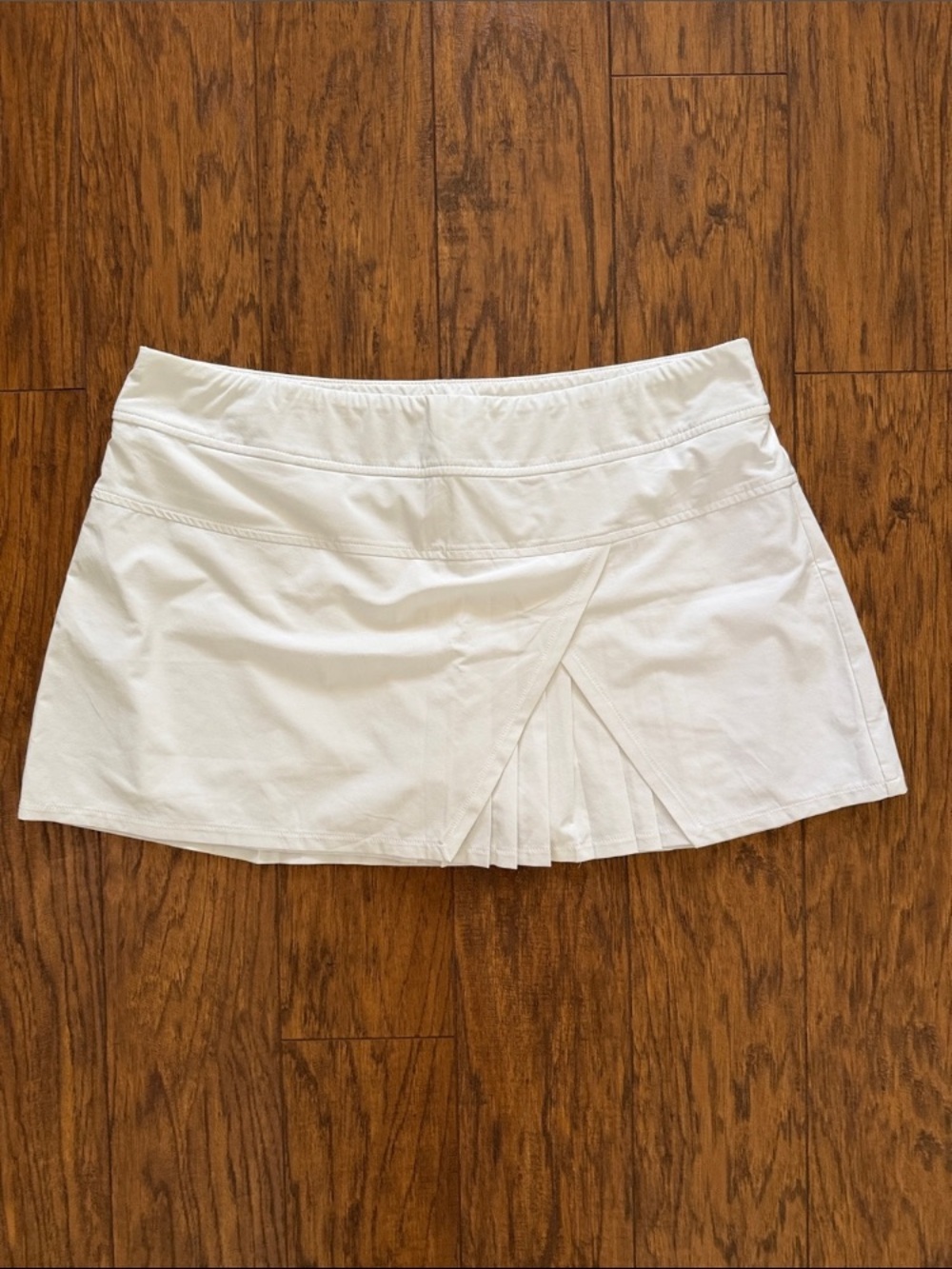 White Women's Active Tennis Skort